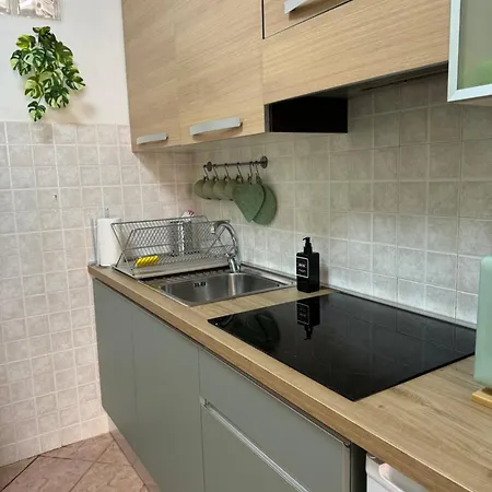 Apartment Colben Garden House - Relax E Sole A Pochi Passi Dal Mare
